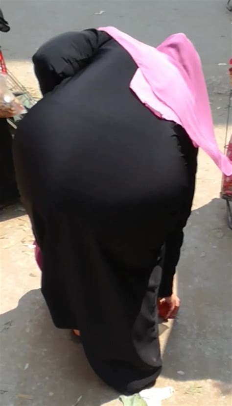 Big Ass Hijab Mom Neswan Metnaka 22 Pics Xhamster