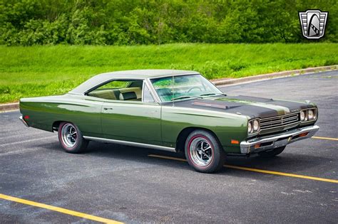 green  plymouth road runner coupe   torqueflight