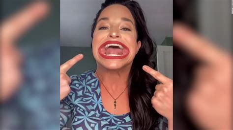 samantha ramsdell this woman has the largest mouth in the world