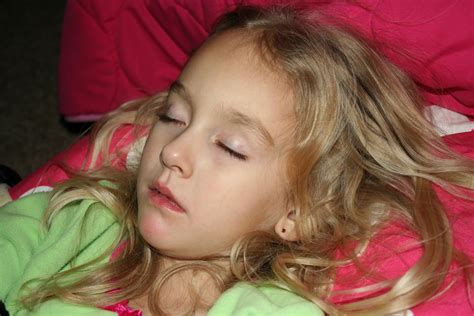 daughter creepshot sleep