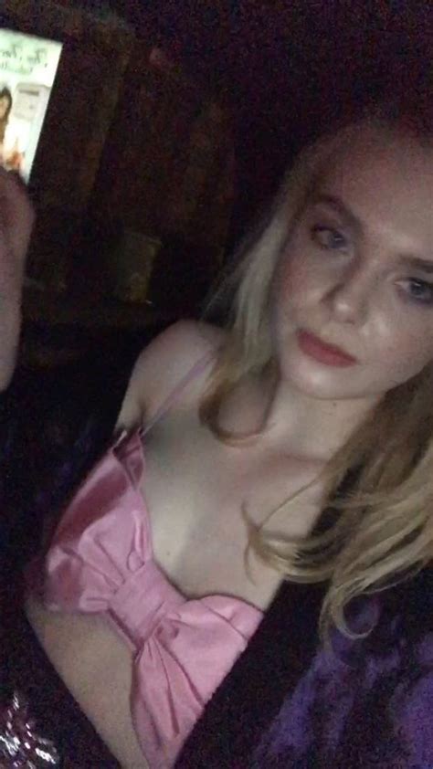 Elle Fanning Nude Exhibited Private Content 28 Pics The Fappening