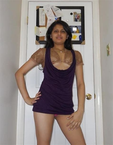 the funtoosh page have funbath nip slip of cute south indian college girl