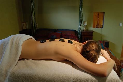 hot stone massage at witches falls cottages relaxing massa… flickr photo sharing
