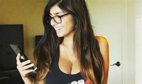 after sunny leone mia khalifa is all set to make film debut with chunkzz 2 the conclusion