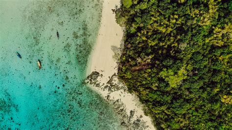 drone photo pic island ocean beach
