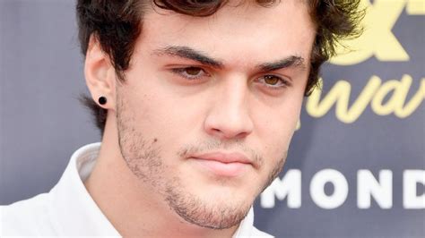 Youtuber Ethan Dolan Recovering After Motorbike Accident Bbc News