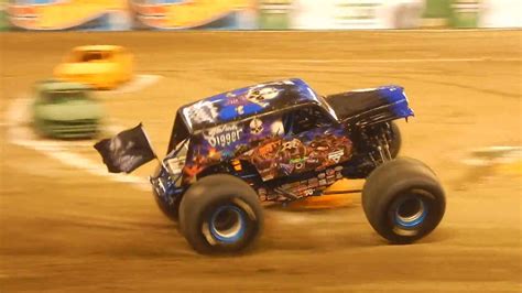indianapolis monster jam son uva digger youtube