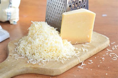 avoid grated parmesan cheese  wood cellulose
