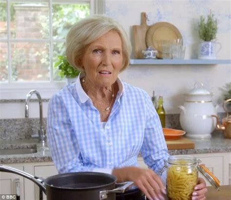 mary berry makes basic pasta with shop bought pesto on her foolproof cooking show daily mail
