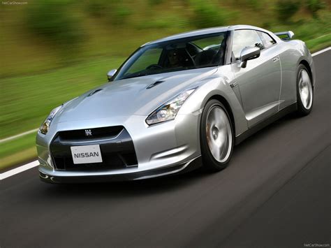nissan gt  picture  nissan photo gallery carsbasecom
