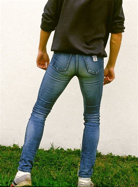 Геи в одних джинсах 84 фото