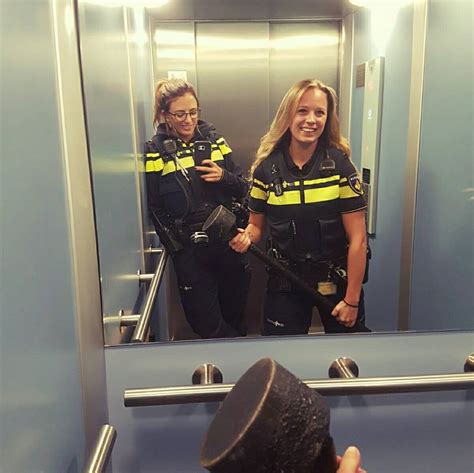 dumpert nl bonkende politie vrouwen