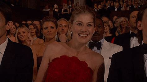 audience reaction s from the oscars 2015 popsugar celebrity