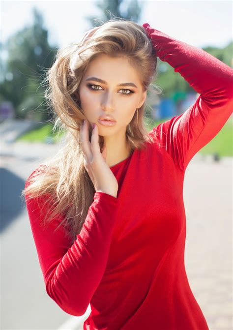 27 Y O Liliya From Odessa Ukraine Green Eyes Brown Hair Id