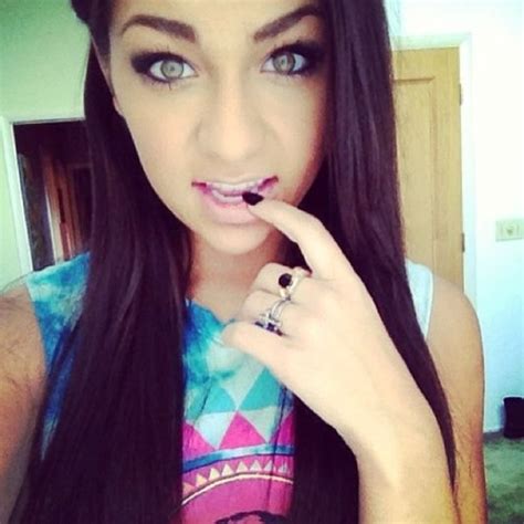 andrea russett sexy photos 42 pics sexy youtubers