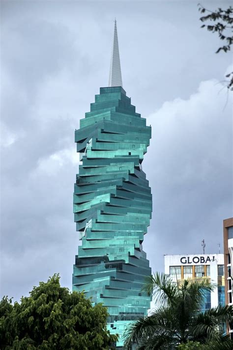 futuristische architektur bild auf leinwand acrylglas kunstdruck