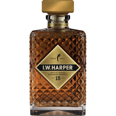 iw harper  year  bourbon review  whiskey reviewer