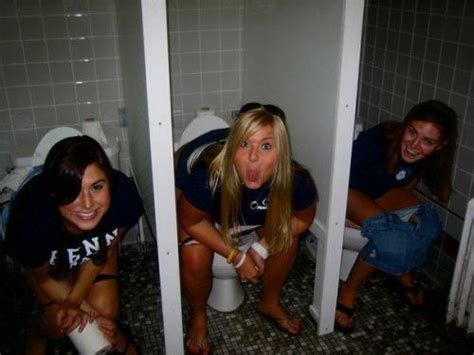 girls using doorless toilet stalls image 4 fap