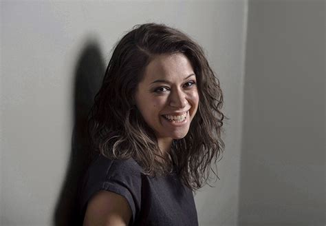 Tatiana Maslany On Saying Goodbye To Orphan Black Macleans Ca