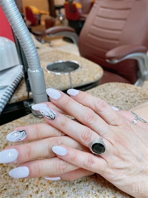 glamour nails salon  spa    corbin ave northridge