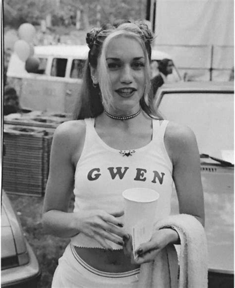 Puregwenstefani More Gwen Stefani 90s Gwen Stefani No Doubt Gwen