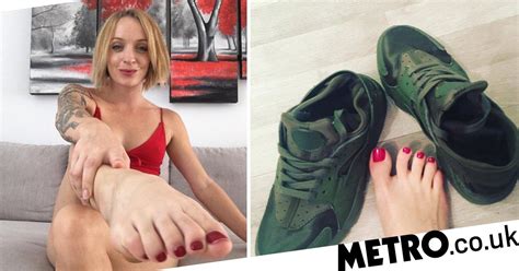 Woman Earns £100k A Year By Selling Her Socks To Foot Fetishists