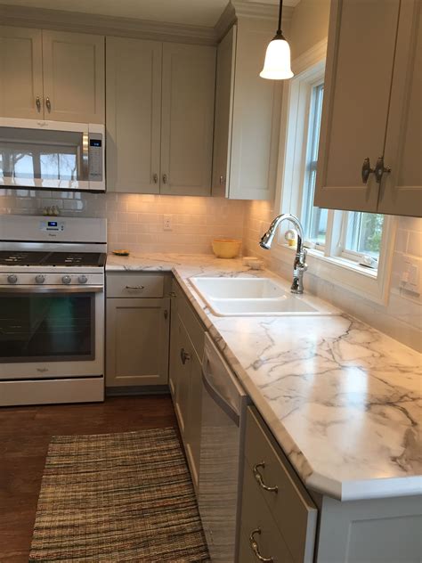 Awesome Replace Kitchen Benchtop Laminate Tile Under Island