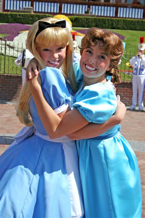 Image Alice And Wendy In Disneyland2  Disney Wiki