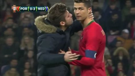 Fan Runs On Field And Attempts To Kiss Cristiano Ronaldo On