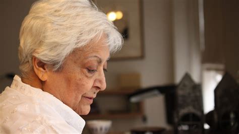 a tribute to the zarina hashmi one of the few women artists of her time