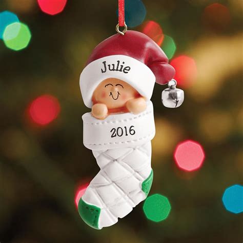 personalized babys st christmas tree ornaments   top