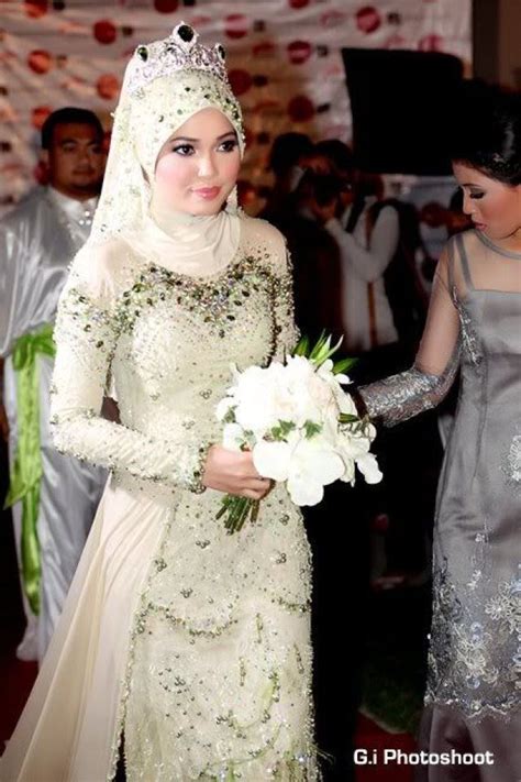 Malaysian Bridal Wear Indian Wedding Dress Gothic Wedding