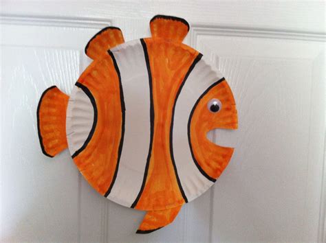 finding nemo paper plate art paper plate crafts kids party inspiration