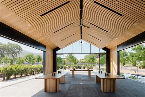 west coast wineries  architecture  noteworthy   wines