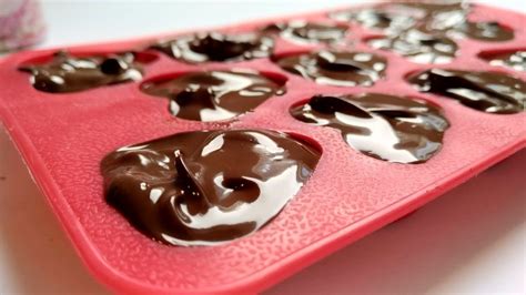 chocolade hartjes voor het valentijnsontbijt op