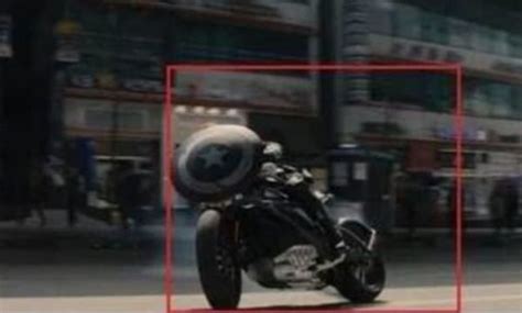 Easter Egg Tardis Spotted In Avengers Age Of Ultron Trailer