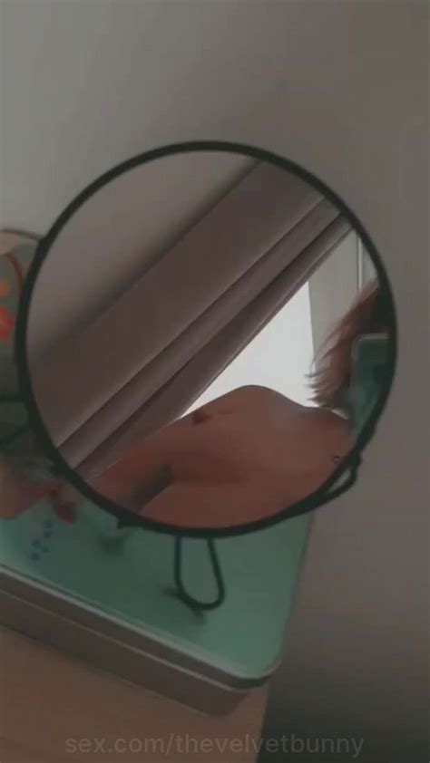 Thevelvetbunny Early Morning Vibes Xxx Join For More Milf Mirror