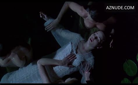 Elle Macpherson Breasts Scene In Sirens Aznude