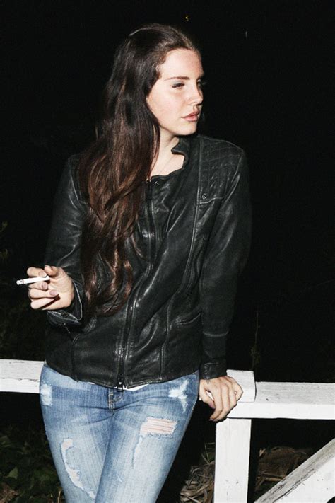Lana Del Rey Cigarette Tumblr