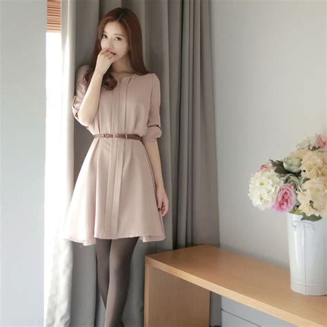 2018 spring and summer women s new fashion women s clothes belt small nude chiffon pleated long