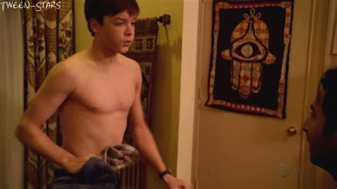 tween teen stars some shameless shirtless scenes of cameron monaghan