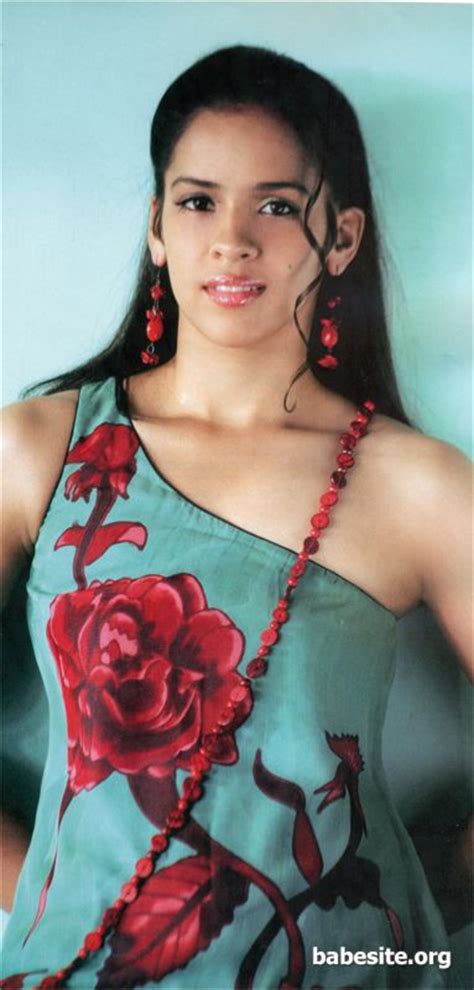 awesome actress photos saina nehwal hot and sexy photos