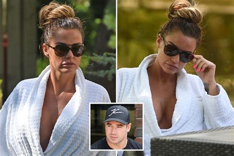 katie price shows off her eye popping cleavage in a