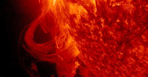 Nasa Big Sunspot Is An Odd One