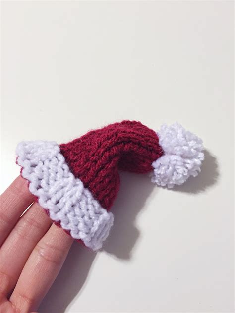 purllin happy holidays knit miniature santa hat