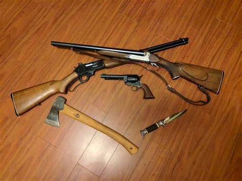 couple   west style guns   collection rguns