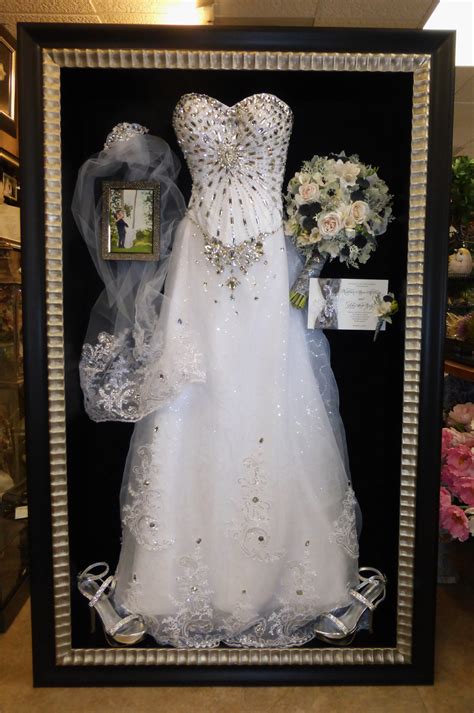 wedding dress frame ideas  preserve  precious memories page