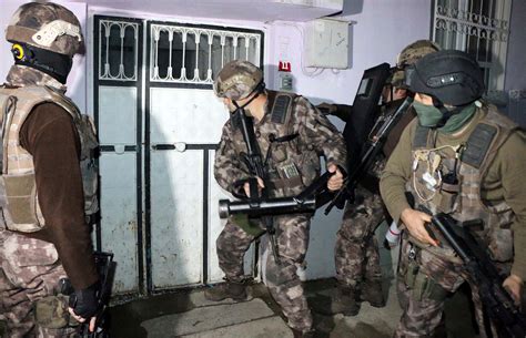 turkey arrests hundreds in sweeping raids against isis the new york times
