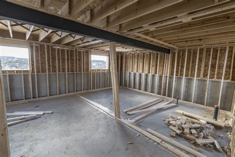 renovate  unfinished basement