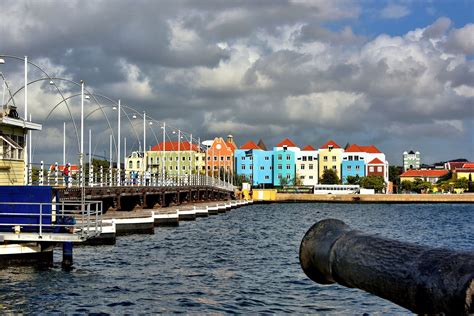 curacao travel guide encircle